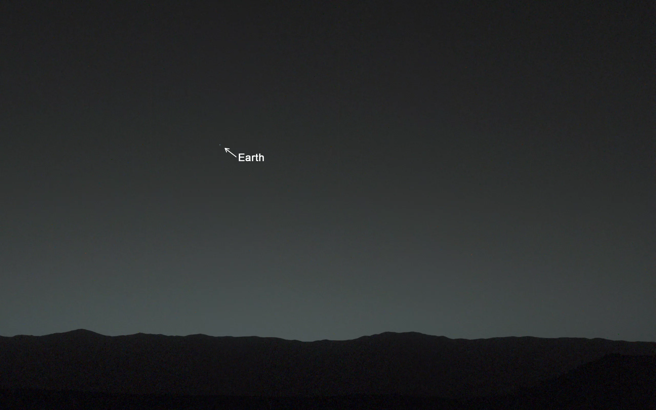 Foto tirada pela sonda  Curiosity. em 31 de janeiro deste ano, mostrando a Terra vista de Marte.