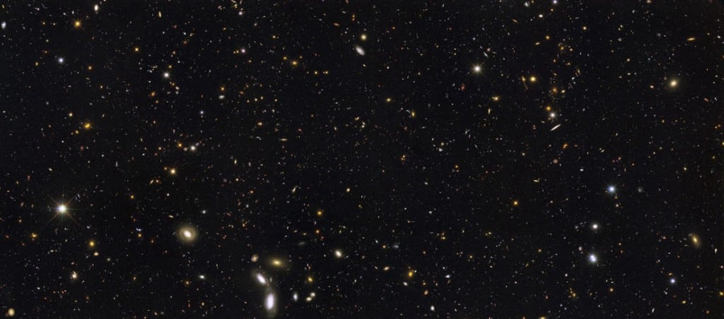 NASA, ESA, R. Windhorst, S. Cohen, M. Mechtley, e M. Rutkowski (Arizona State University, Tempe), R. O’Connell (University of Virginia), P. McCarthy (Carnegie Observatories), N. Hathi (University of California, Riverside), R. Ryan (University of California, Davis), H. Yan (Ohio State University), e A. Koekemoer (Space Telescope Science Institute).