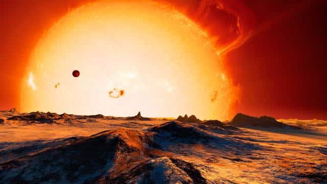 Aproximadamente dois bilhões de anos a partir de agora, a Terra terá se aquecido, evaporando os oceanos e erradicando todas as formas de vida. No entanto, Griffin sugere que o mundo microbiano pode ser o último estado da vida a ser encontrado em nosso planeta, antes que o Sol se expanda e fique tão quente, que eles também, serão destruídos. Crédito da Imagem: Detlev Van Ravenswaay/SPL.