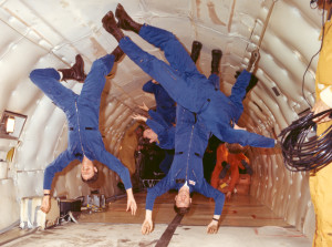 Astronauts_in_weightlessness